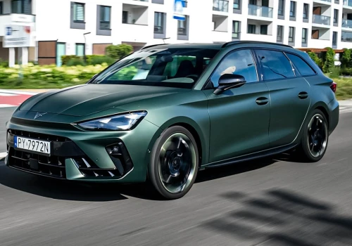 Cupra Leon Tribe Edition odrzuca wyróżnik marki. Ma znacznie lepszy