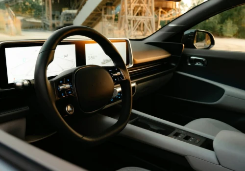Luka w oprogramowaniu BYD Shark 6. Haker sterował autem podczas jazdy