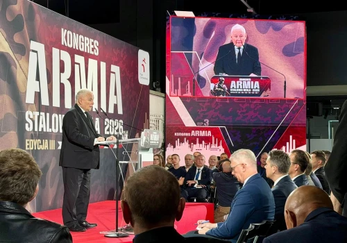 Jarosław Kaczyński o obronności Polski w Stalowej Woli
