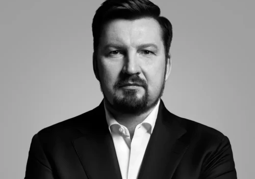 Modivo odpisuje 287,6 mln zł na Worldbox. Dariusz Miłek przejmuje stery sieci