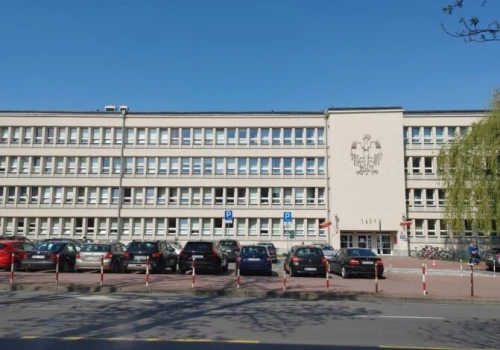 Atak nożem w Rędzinach. 37-latek trafi do zakładu psychiatrycznego