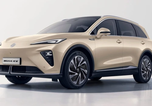 MG kusi: W Arvalu 7-miejscowy MG S9 PHEV z ratą 1 599 zł netto/1 967 zł mies. Elektryczny MG S6 EV z ratą 1 999 zł netto/2 458,77 zł mies