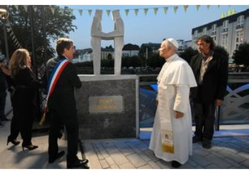 Leon XIV odwiedził Lourdes. Francuzi zdobyli się na niezwykły gest