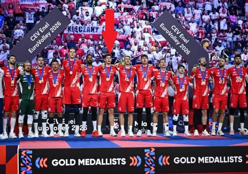 Piękny gest organizatorów. On też dostał medal