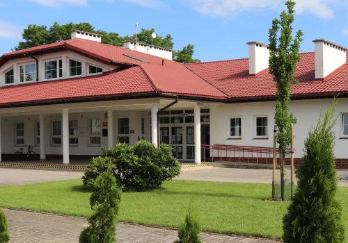 Od suwmiarki po maszyny do szycia. Nowy wymiar lekcji techniki w gminie Dobroszyce