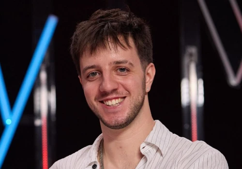 Jego los w „The Voice of Poland” wisiał na włosku. Decyzja Ani Karwan zmieniła wszystko