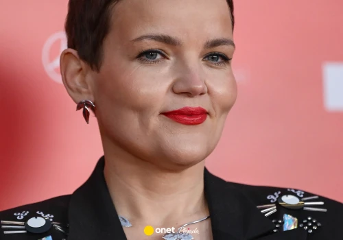 Ministra kultury zamieniła Sejm na wybieg. Zadebiutowała na wybiegu jako modelka
