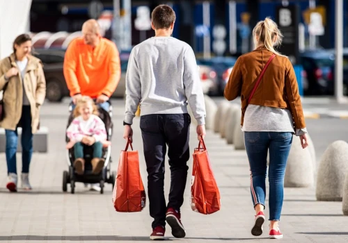 Wzrost cen codziennych zakupów wyraźnie hamuje. Ekonomiści ostrzegają. Trend może się odwrócić...