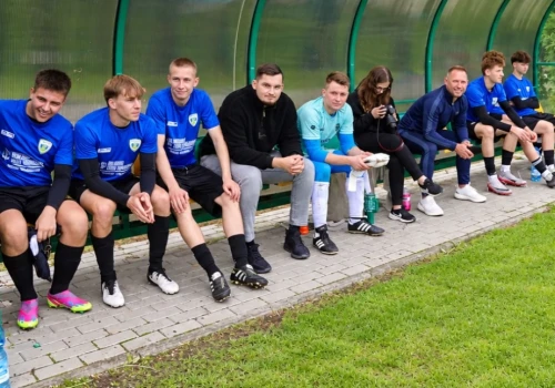 Faworyci nie zwalniają! Włókniarz liderem, Piast niepokonany. Za tydzień hit kolejki