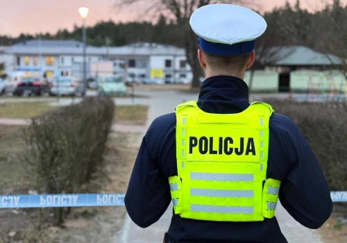 Idzie zima, a z nią skrajne zagrożenie. Jeden telefon uratował życie mężczyzny