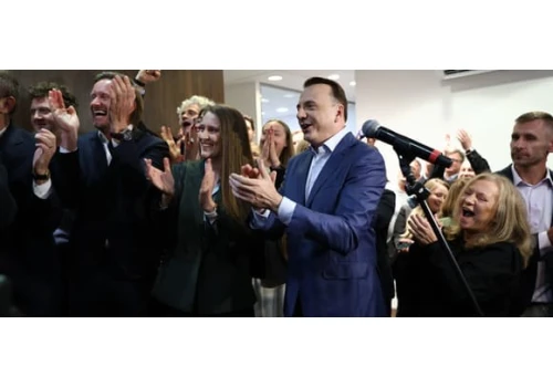 Wybory w Krakowie. W drugiej turze Gibała kontra Piątkowska