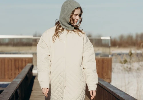 Balaclava wraca tej zimy. Znalazłam wełniany kaptur z Answear i podobny model z Modivo