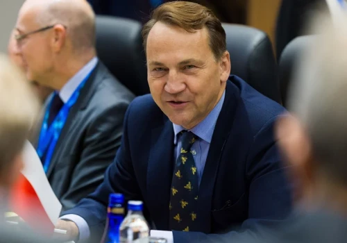 Sikorski: Rząd nie będzie takich rzeczy robił