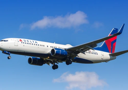 Samolot Delta Airlines musiał awaryjnie lądować w Porto. 14 poszkodowanych