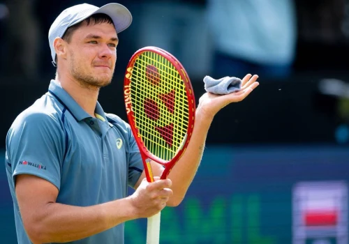 ATP w Tokio: Kamil Majchrzak - Lorenzo Sonego. Relacja na żywo