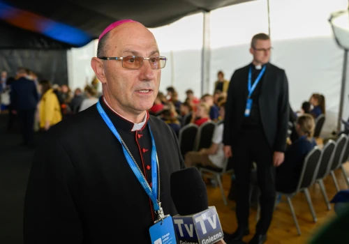 Kościół włącza się w ogólnopolską kampanię „Dzieciństwo bez przemocy”