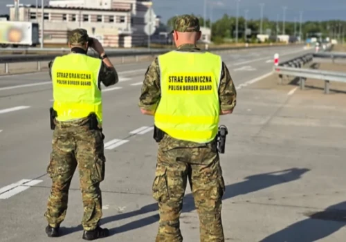 Kontrole na granicy z Niemcami zostają na kolejne pół roku. Ważna informacja dla podróżnych