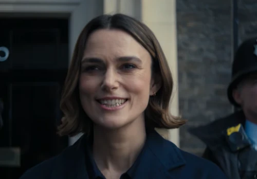 Netflix kontynuuje thriller z Keirą Knightley. Udostępniono zwiastun 2. sezonu 