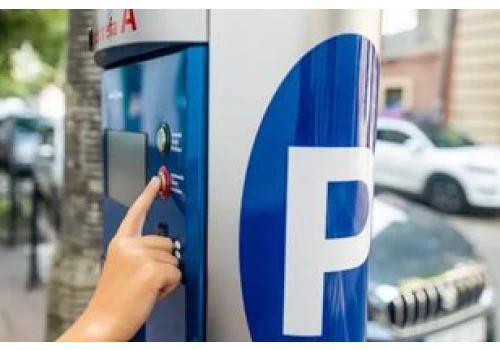Fala oszustw w Krakowie. Ostrzeżenie przed kodami QR na parkomatach