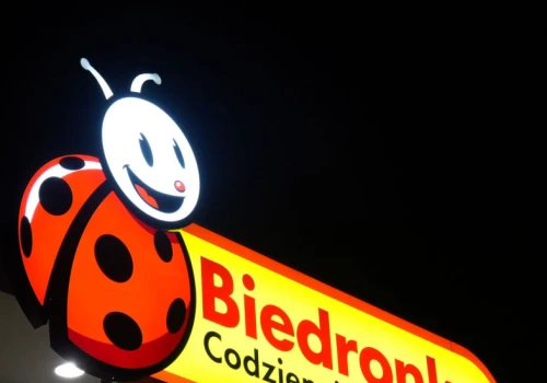 Biedronka wyprzedaje konkurenta Parkside. Ceny ścięte nawet o połowę