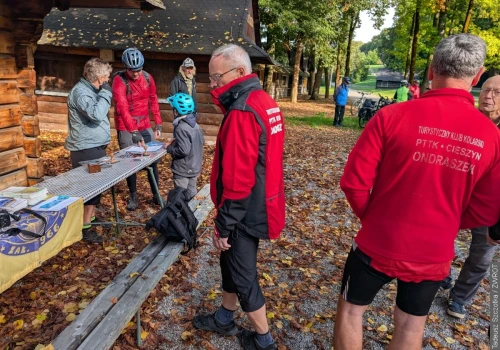Młodzi duchem, na dwóch kołach. XXII Rajd do Źródeł Olzy