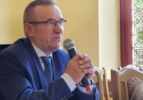 Starostwo szuka zastępcy skarbnika. Pensja nawet 11 tysięcy złotych