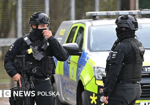 Pięciu mężczyzn zatrzymanych w związku z incydentem przy bazie RAF Fairford zwolniono za kaucją