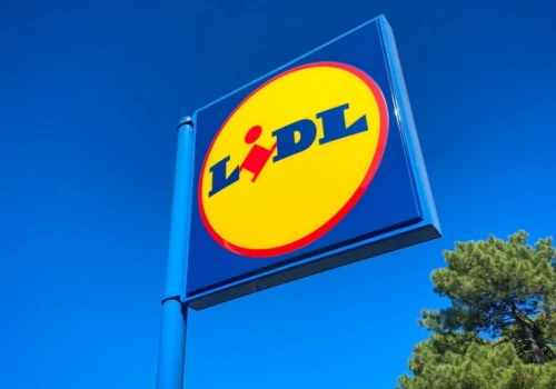 Sprzedaż Lidla w górę. Grupa patrzy na aktywa Tesco