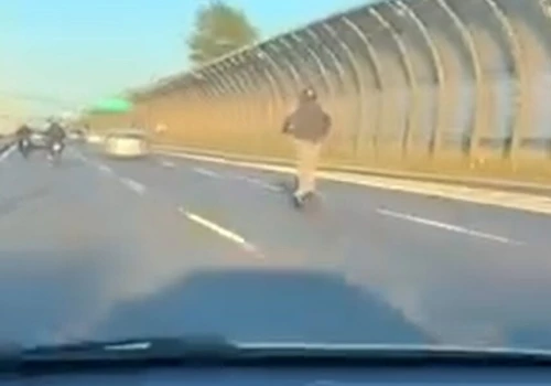 120 km/h na hulajnodze po S8? Policja sprawdza autentyczność nagrania