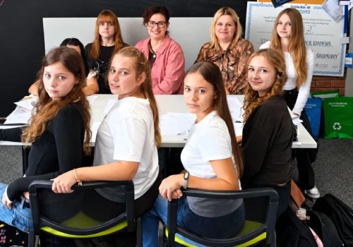 Fake newsy pod lupą! Uczniowie z Konina i okolic ruszają do walki z dezinformacją