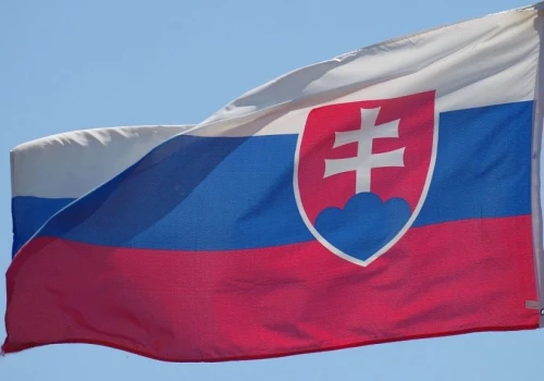 Tragedia w słowackiej szkole. Uczeń zaatakował nożem nauczycielki i koleżankę