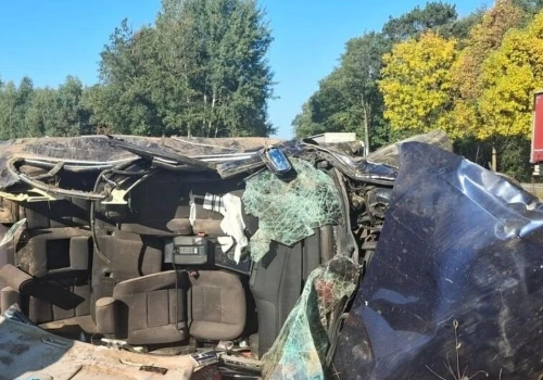 Z nowego BMW pozostały strzępy. Kupił je dzień przed wypadkiem