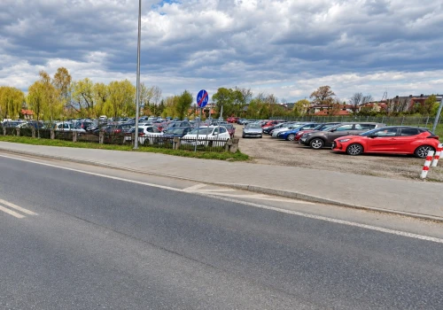 Parking przy szpitalu w Nowym Sączu zamknięty. Rusza przebudowa za około 1,3 mln zł