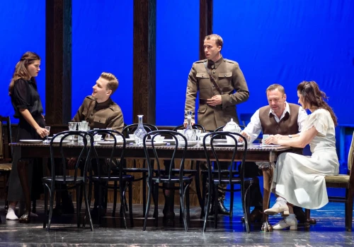 „Trzy siostry” Czechowa na rozpoczęcie teatralnego sezonu