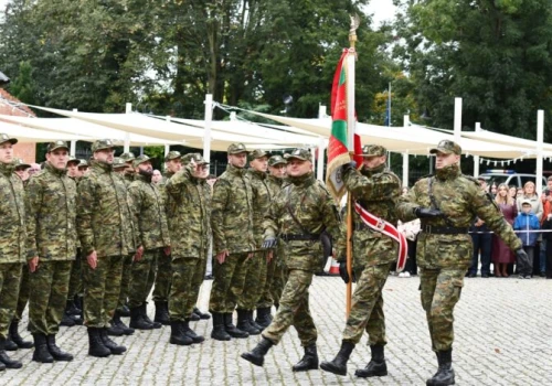 59 nowych funkcjonariuszy Straży Granicznej złożyło ślubowanie w Raciborzu