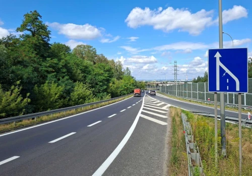 Roboty i utrudnienia przy zjeździe z autostrady A4 na drogę ekspresową S7 w Krakowie
