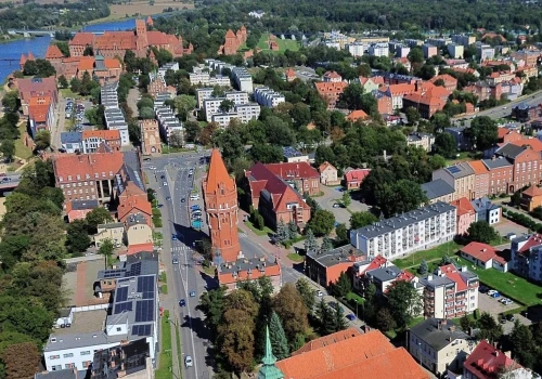 Tragedia w Malborku. 88-latka zmarła po upadku na budowie