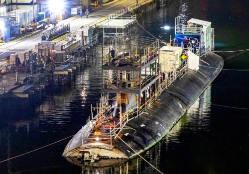 Powrót USS Connecticut opóźnia się coraz bardziej