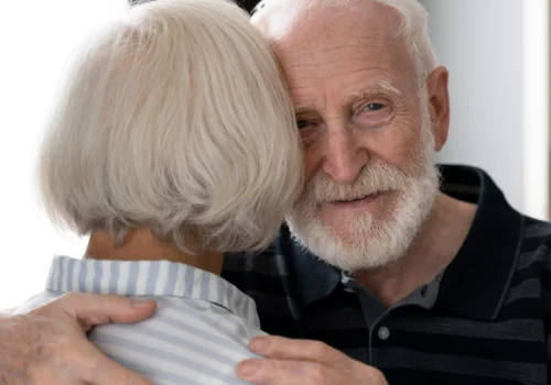 Diagnoza Alzheimera – co dalej? 84 proc. dzwoniących po pomoc to bliscy chorych