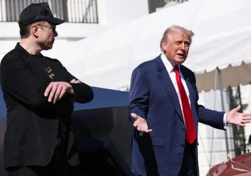 Trump o AI: Nie obawiajmy się tego, co może nam zrobić technologia
