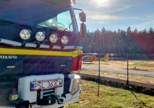 Rowerzysta potrącony na ulicy Słupeckiej. Lądował śmigłowiec LPR.