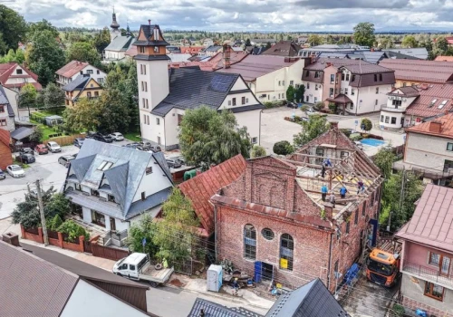 Przez lata był tu sklep i magazyn. Teraz synagoga na Podhalu wraca do życia