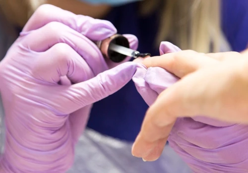 Najpiękniejszy manicure na jesień. Klientki proszą tylko o ten kolor