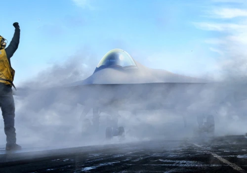 Boeing zbuduje myśli­wiec nowej generacji F/A-XX dla US Navy
