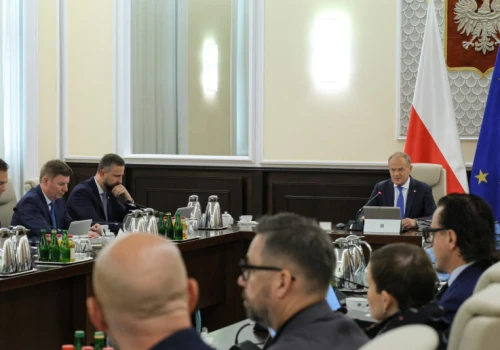 70 gr zamiast 50 gr za litr. Rząd podjął decyzję w sprawie opłaty cukrowej
