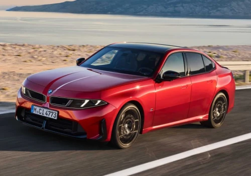 Nowe spalinowe BMW serii 3 debiutuje bez diesla. W Polsce kosztuje od 205 tys. zł