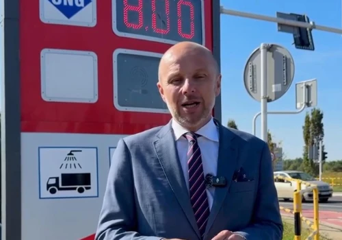 Tańsze paliwo w Rzeszowie już od dziś. Kto może skorzystać z tej promocji?