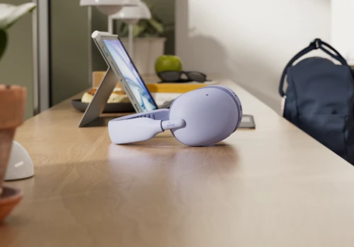 Idealne słuchawki do pracy i biura? Logitech prezentuje model, który działa aż 66 godzin!
