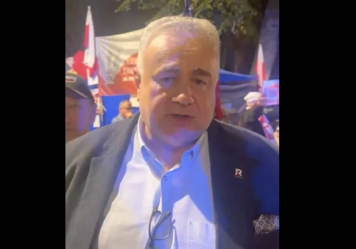 Sakiewicz przed TK: Ludzie tu przychodzą, chcą być ze sobą, chcą bronić wolności