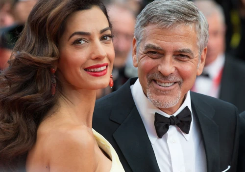 Ostatni krok przed czerwonym dywanem. Tak pachną Amal Clooney, Parker Posey i Kate Hudson